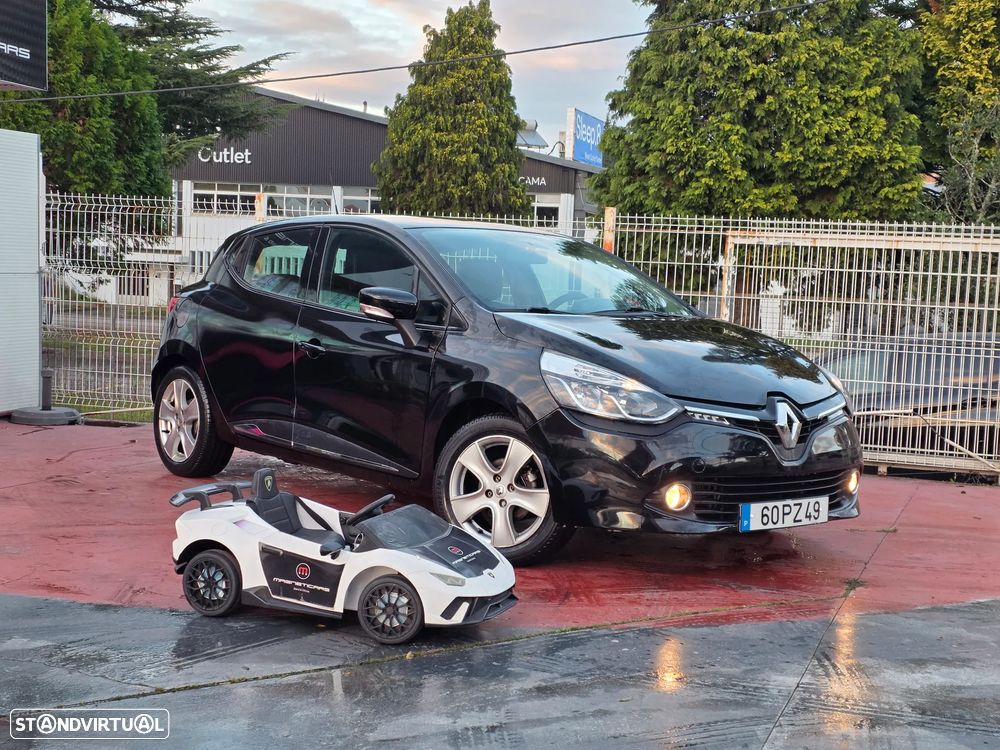 Renault Clio 1.5 dCi Dynamique S - 2