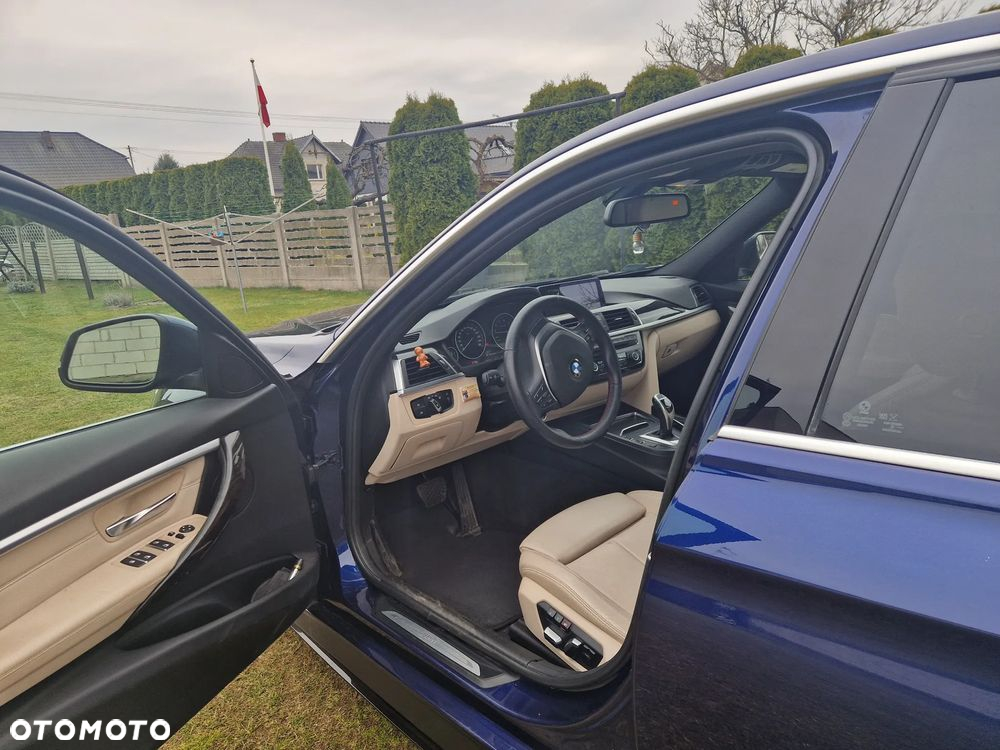 BMW Seria 3 330i Advantage sport - 6