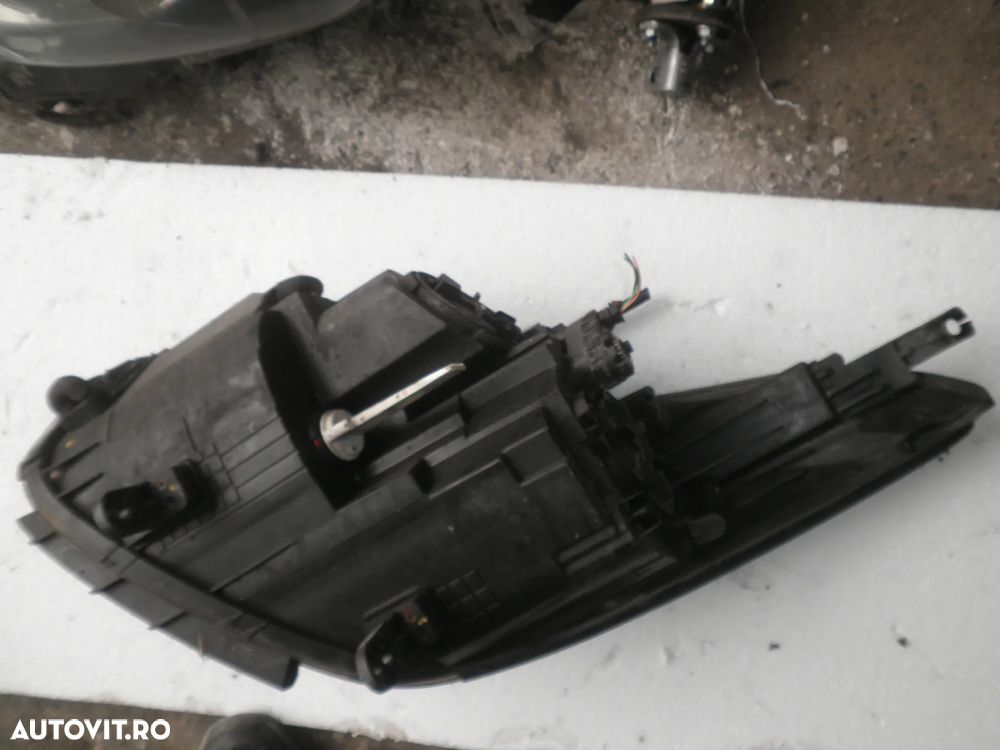 Far dreapta Hyundai i40 2013 - 2