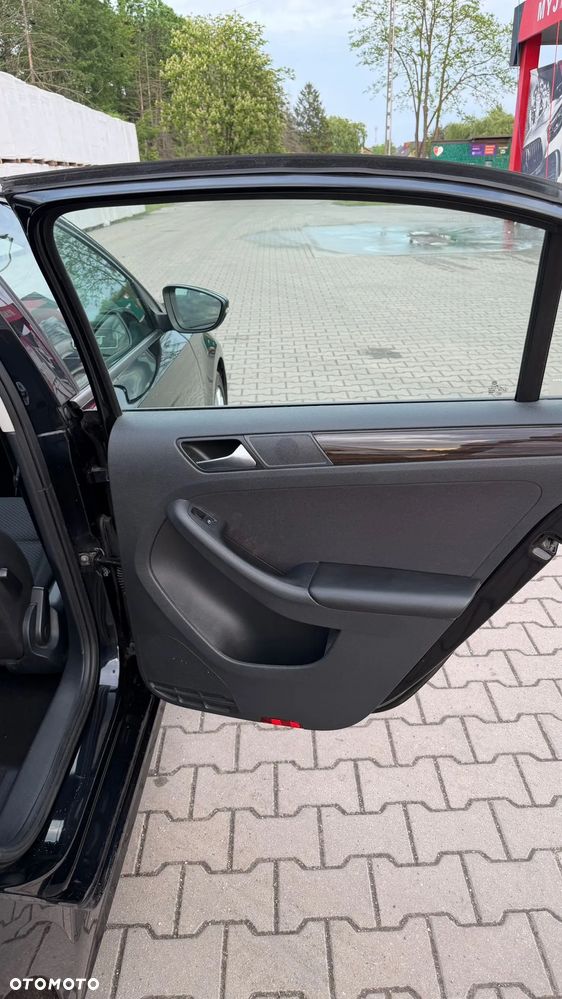 Volkswagen Jetta 2.0 TDI DPF BMT Comfortline - 28