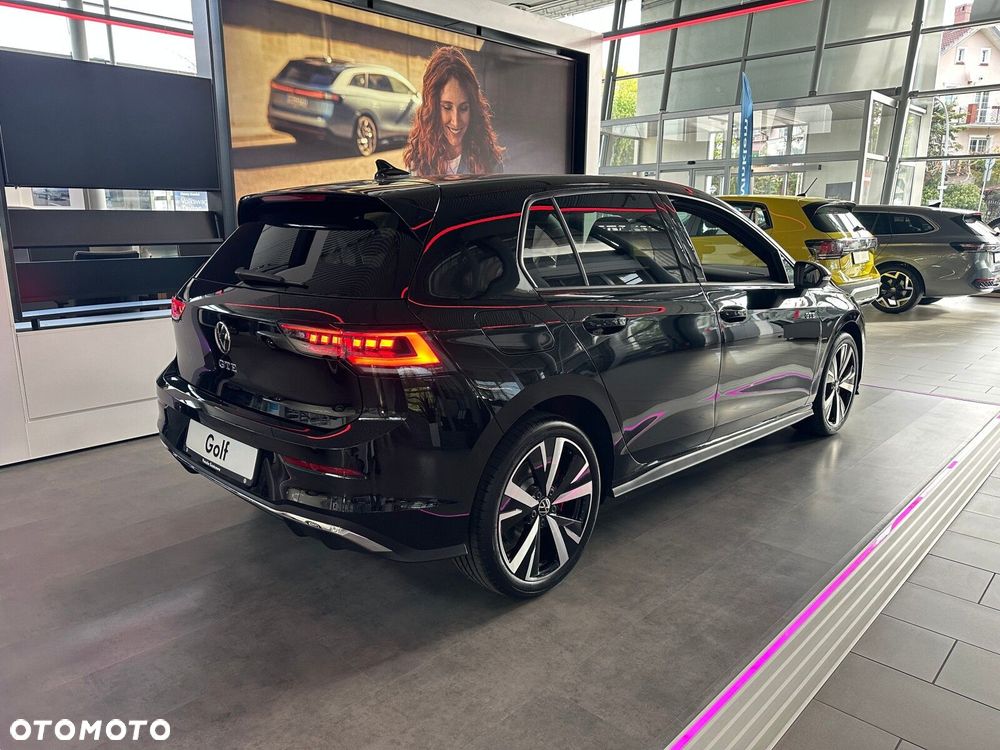 Volkswagen Golf - 7