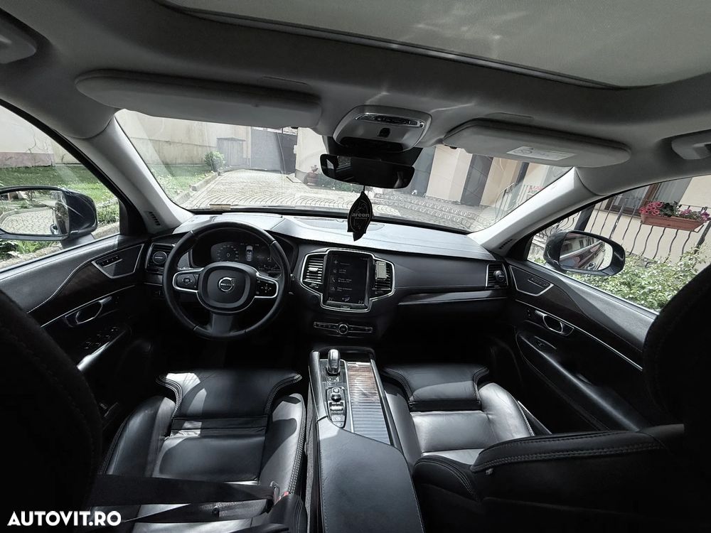 Volvo XC 90 - 17