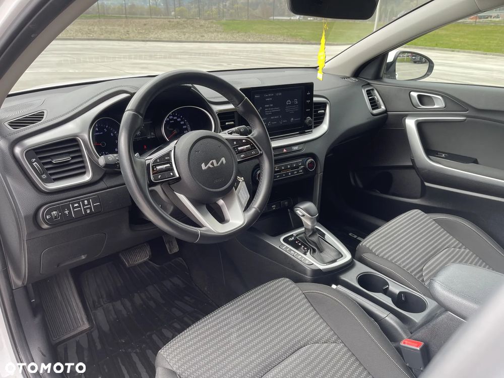 Kia Ceed 1.5 T-GDI M DCT - 10