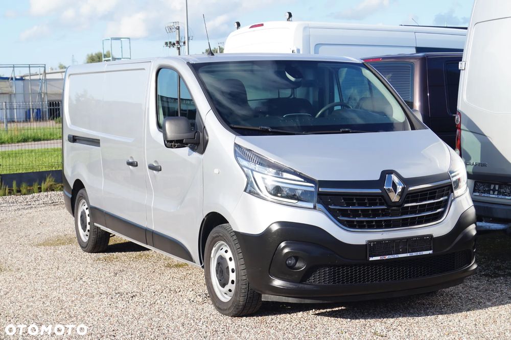 Renault Trafic - 8