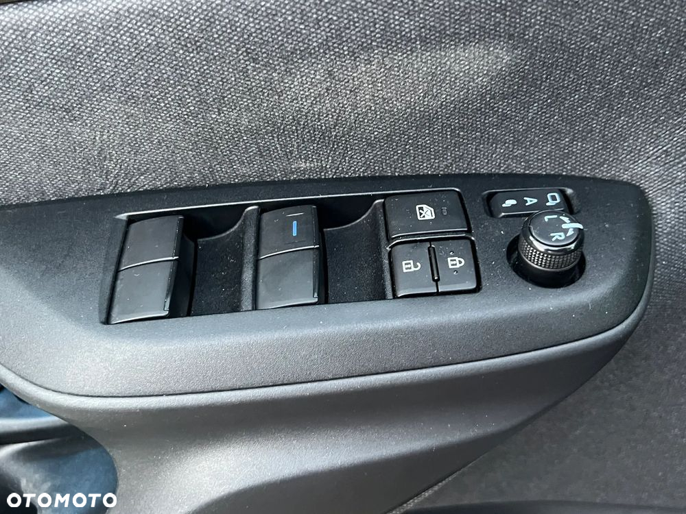 Toyota Yaris Cross Hybrid 1.5 Premiere Edition - 39