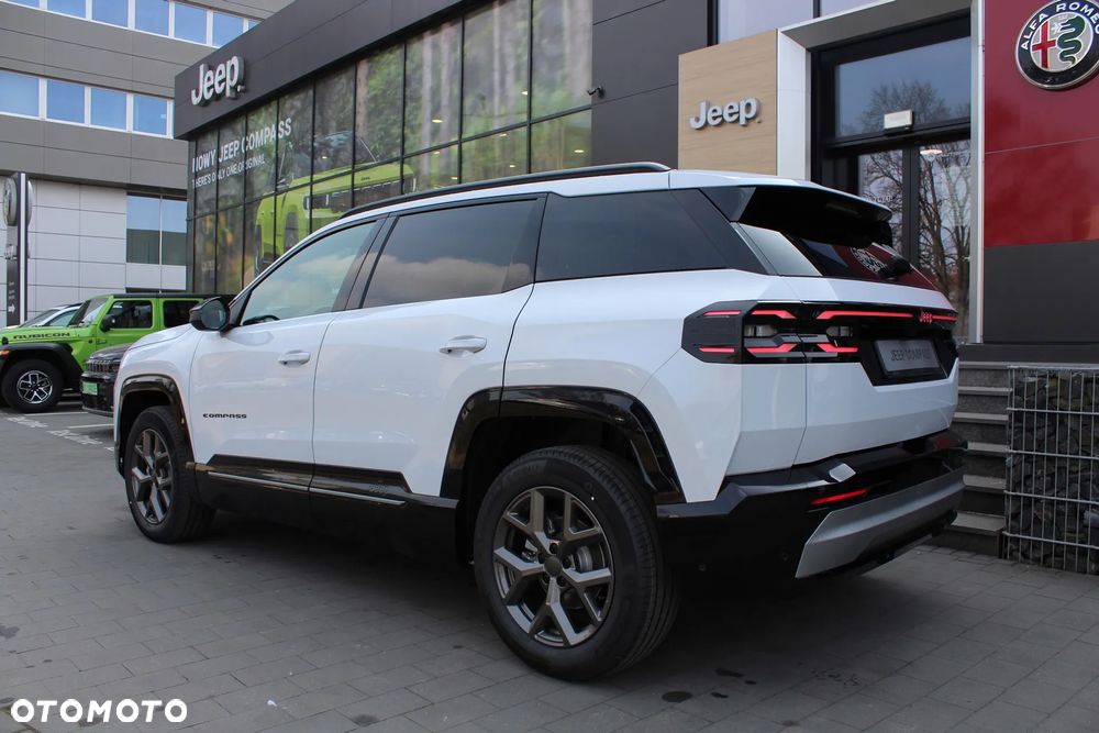 Jeep Compass 1.2 T3 mHEV First Edition FWD DCT - 17