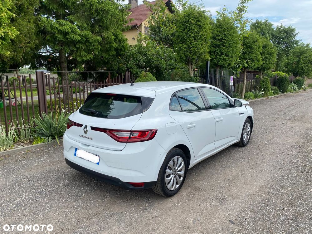 Renault Megane 1.5 Blue dCi Intens - 7