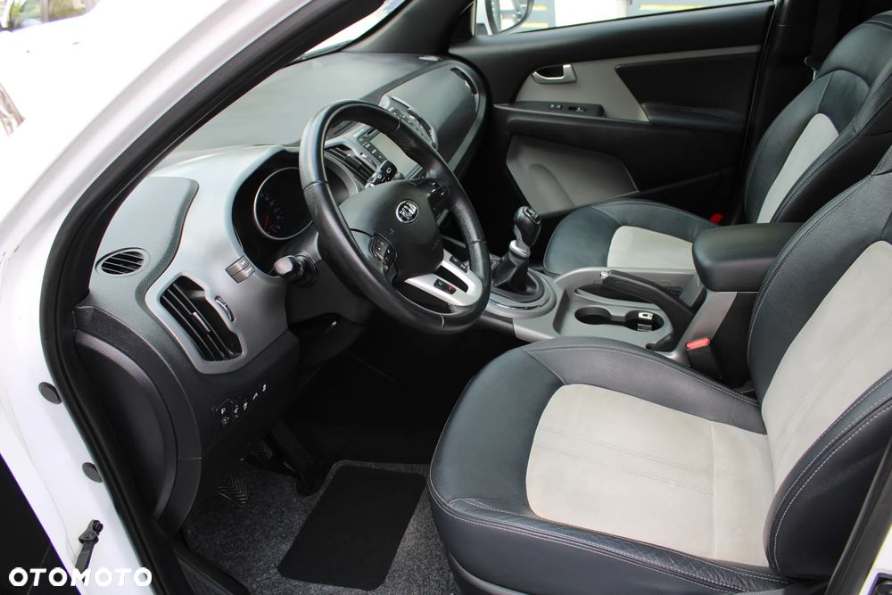 Kia Sportage 1.7 CRDI 2WD ISG Spirit - 6