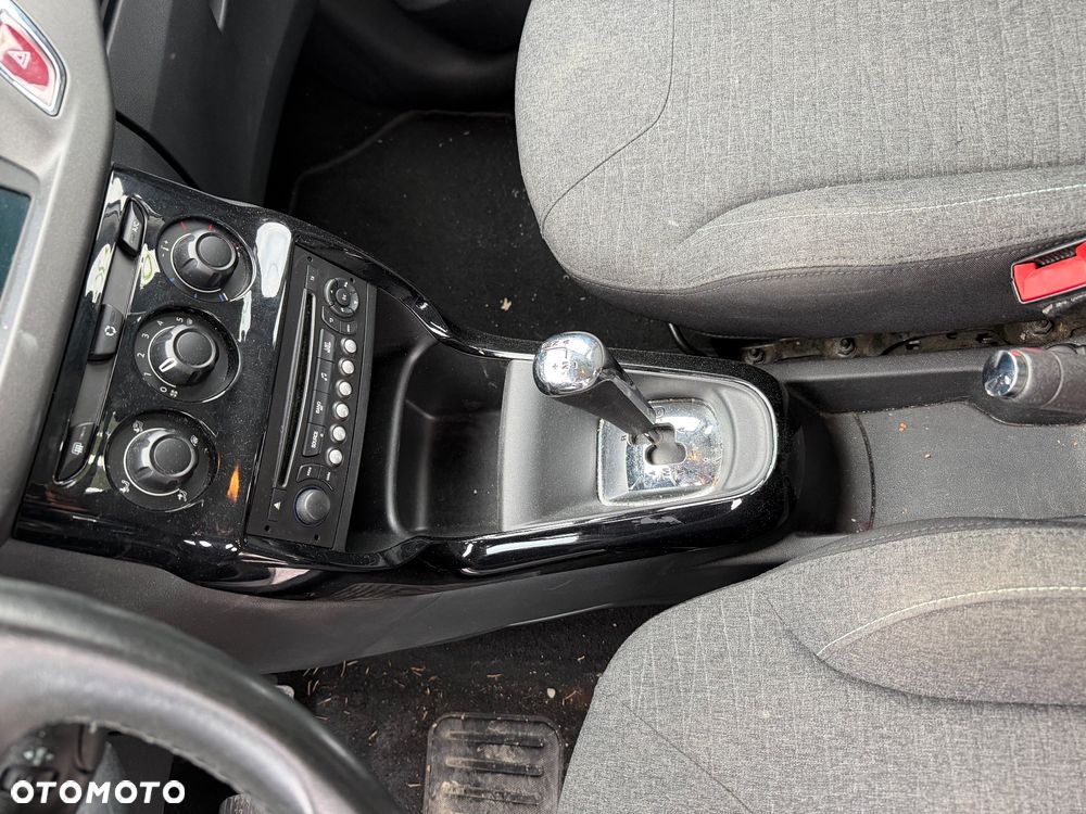 Citroën C3 1.2 e-VTi Exclusive ETG - 9