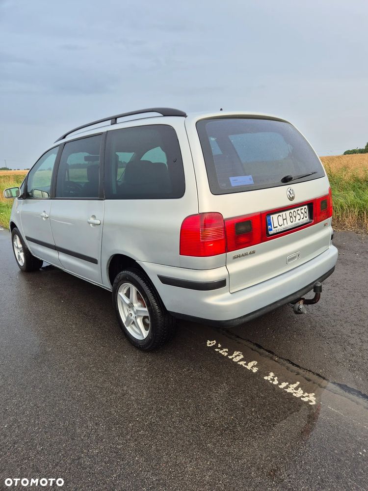 Volkswagen Sharan 1.9 TDI Family - 23
