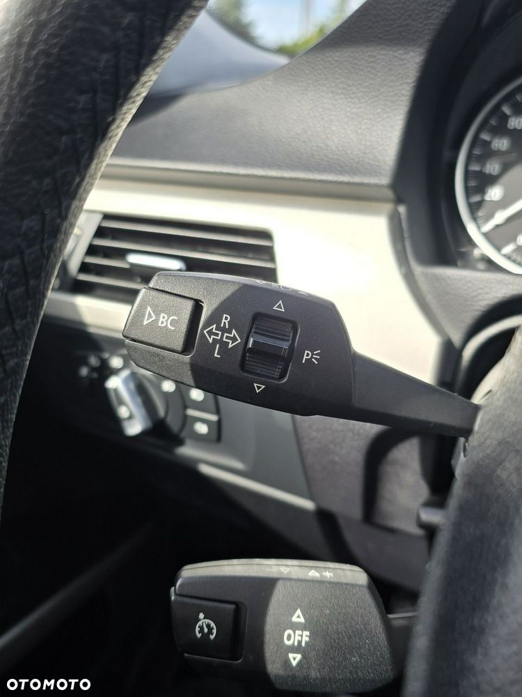 BMW Seria 3 - 30