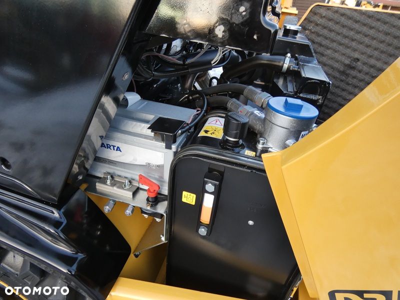 Zeppelin ZL25 ( Atlas AR320 ) 2024r / Powystawowa z Niemiec / Miniładowarka / - 17