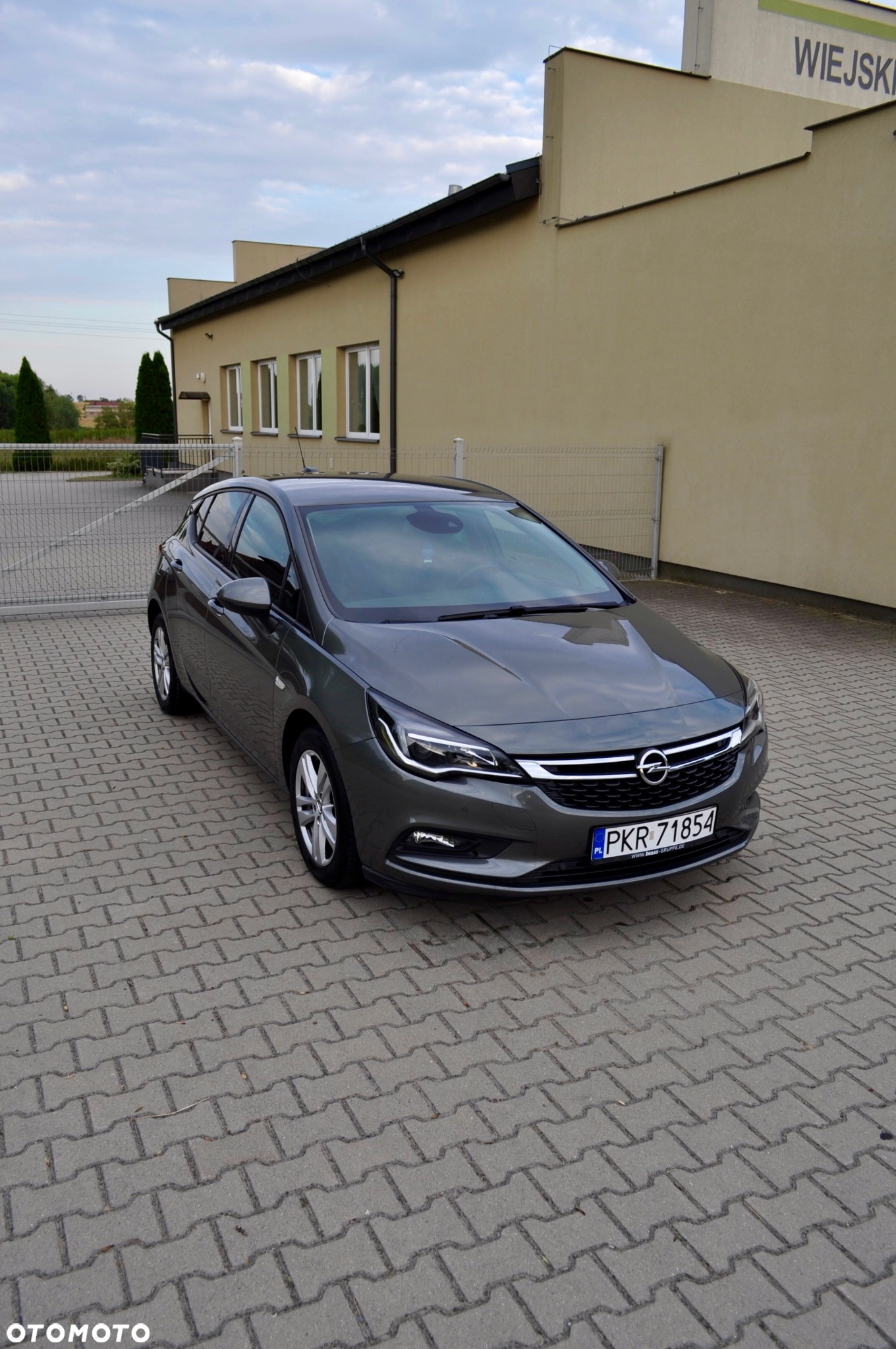 Opel Astra 1.0 Turbo Start/Stop Dynamic - 2