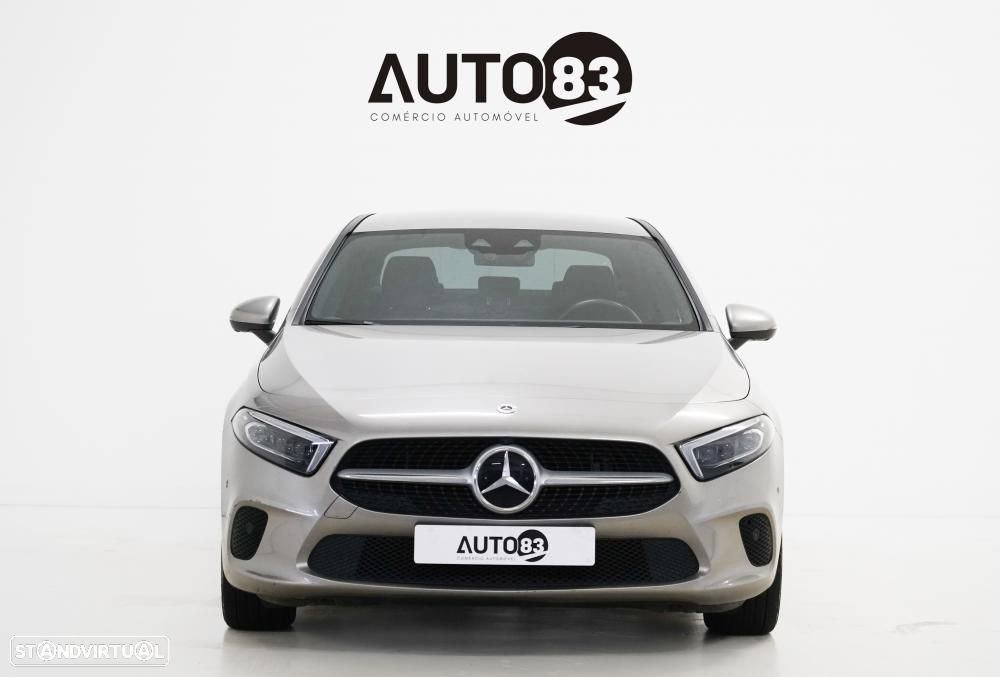 Mercedes-Benz A 250 Limousine e Style Plus - 2