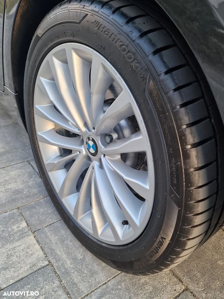BMW Seria 5 520d xDrive AT MHEV - 23