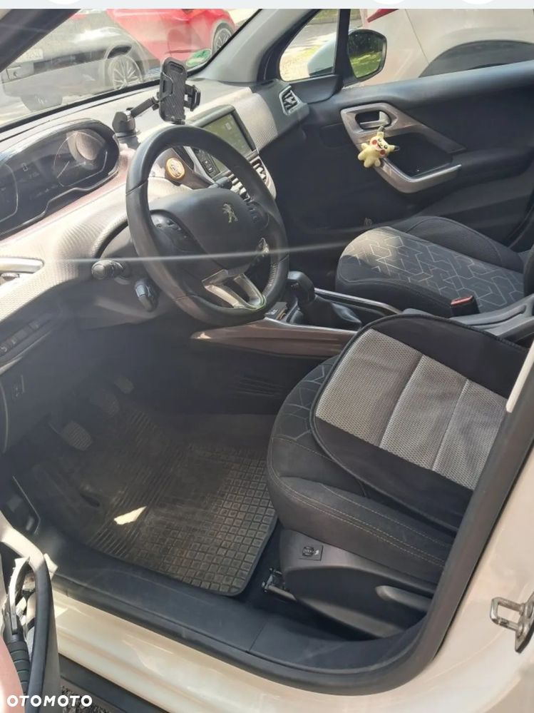 Peugeot 2008 1.6 VTi Allure - 5