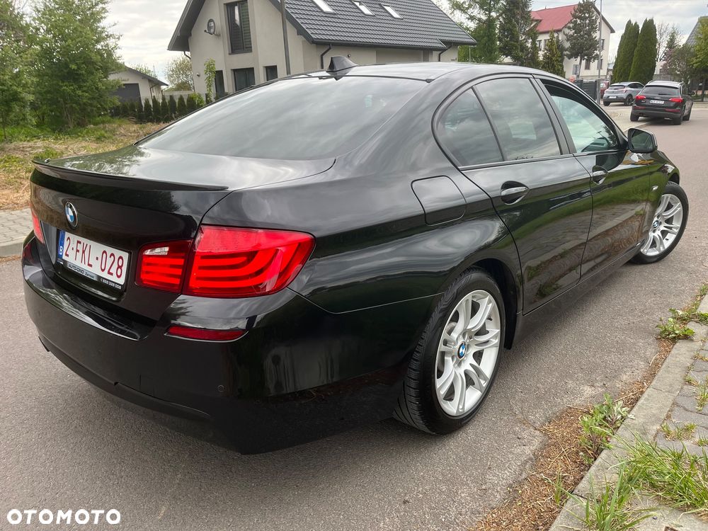 BMW Seria 5 525d - 7
