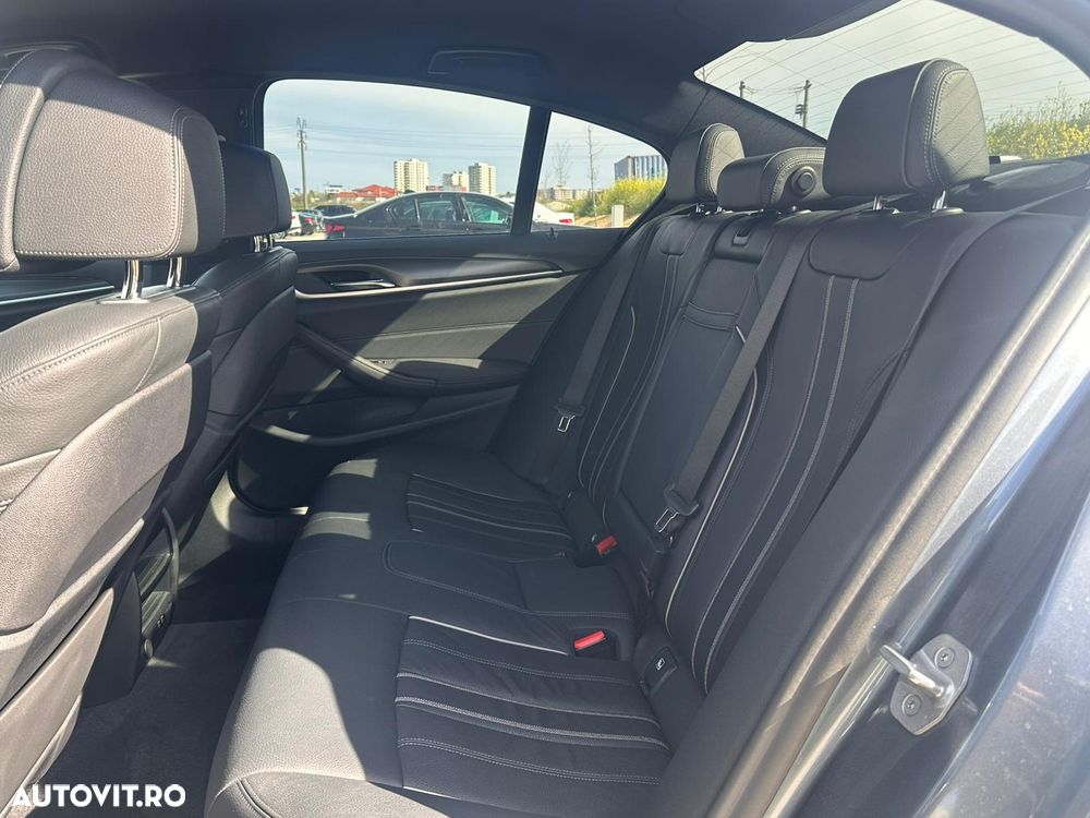 BMW Seria 5 520d xDrive AT MHEV - 15