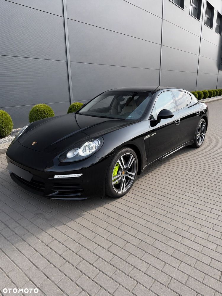 Porsche Panamera 4S Executive - 4