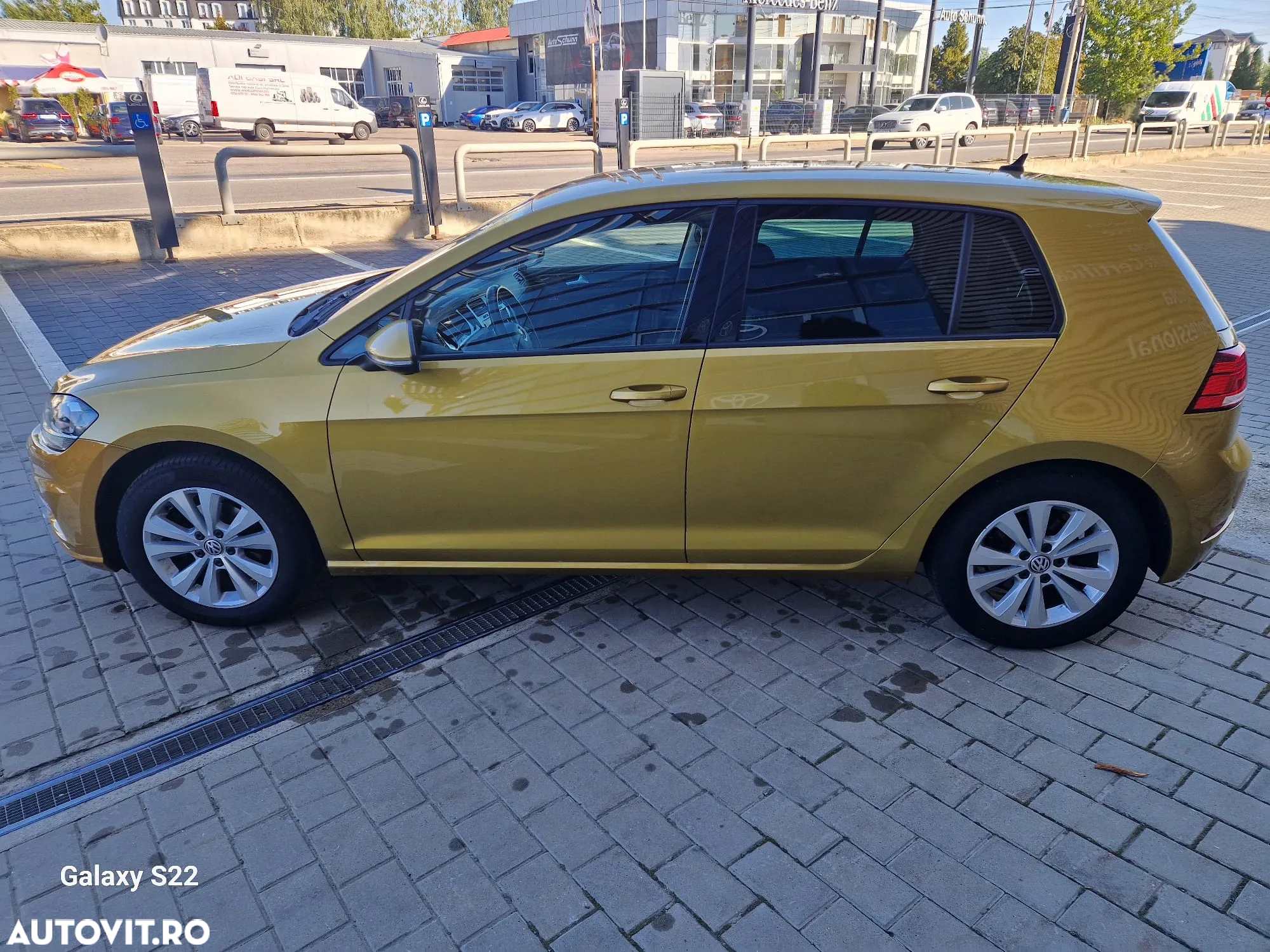 Volkswagen Golf 1.0 TSI DSG Comfortline - 4