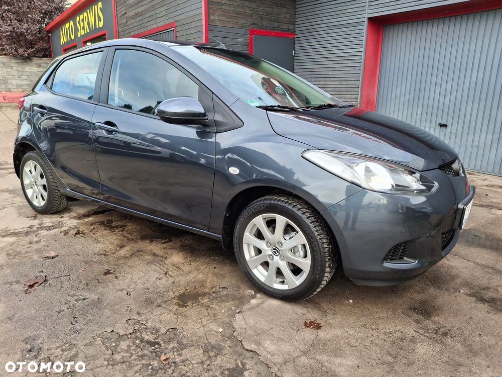 Mazda 2 - 11