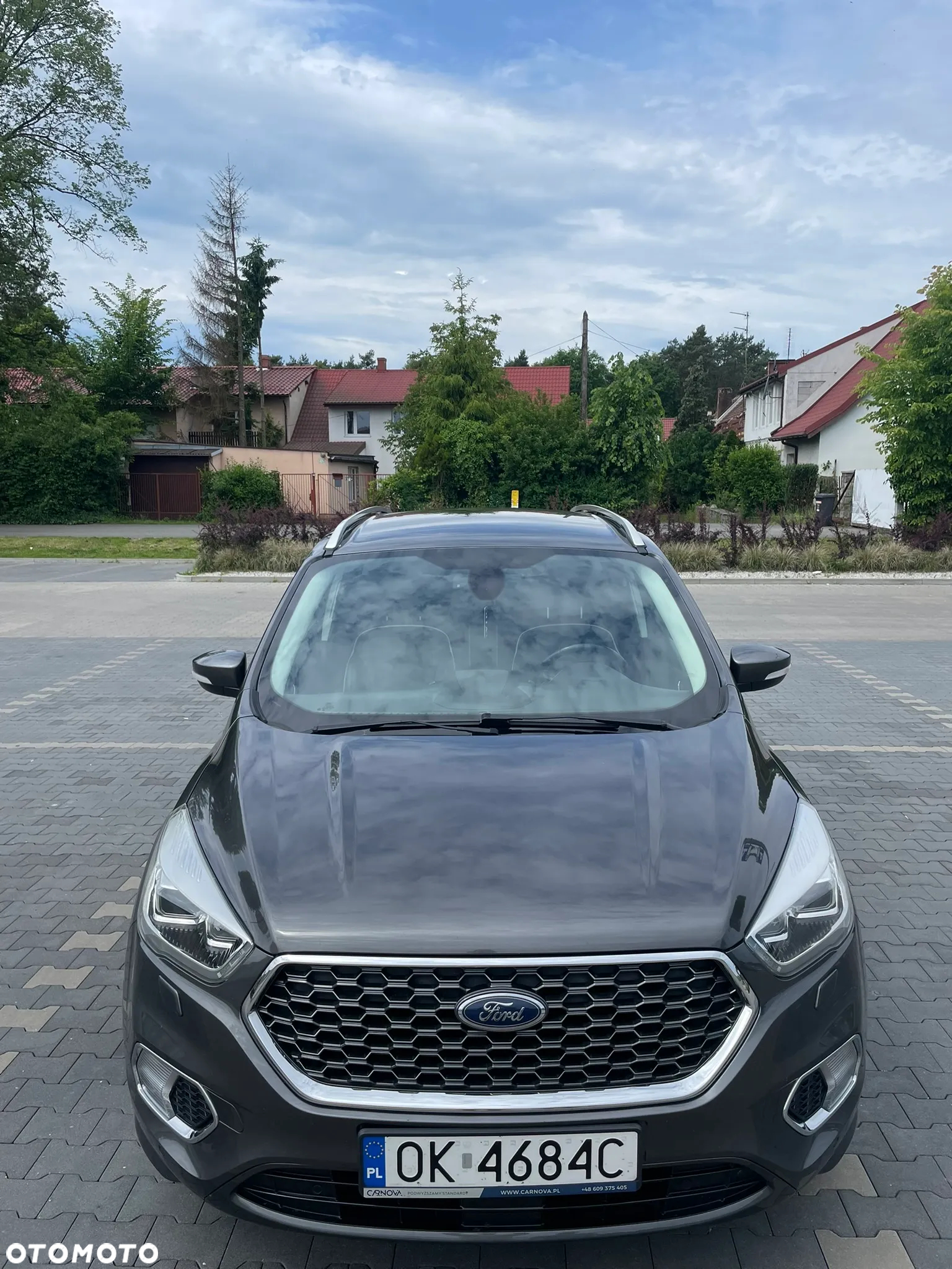 Ford Kuga 2.0 TDCi 2x4 Vignale - 2