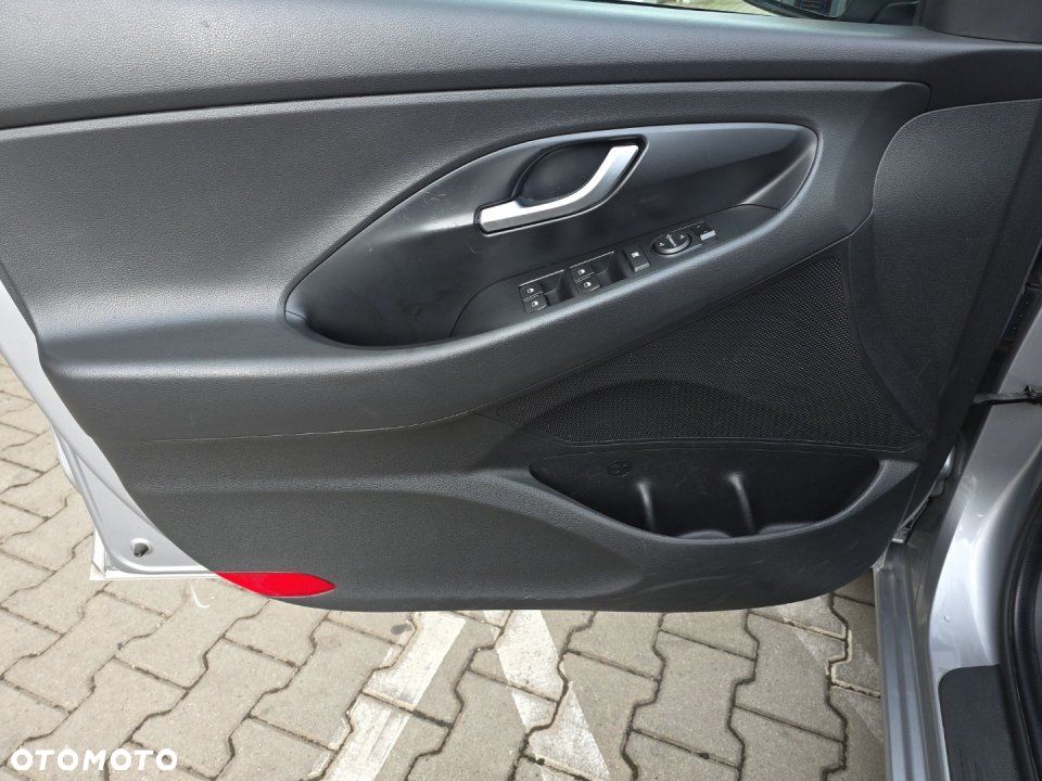 Hyundai i30 - 11