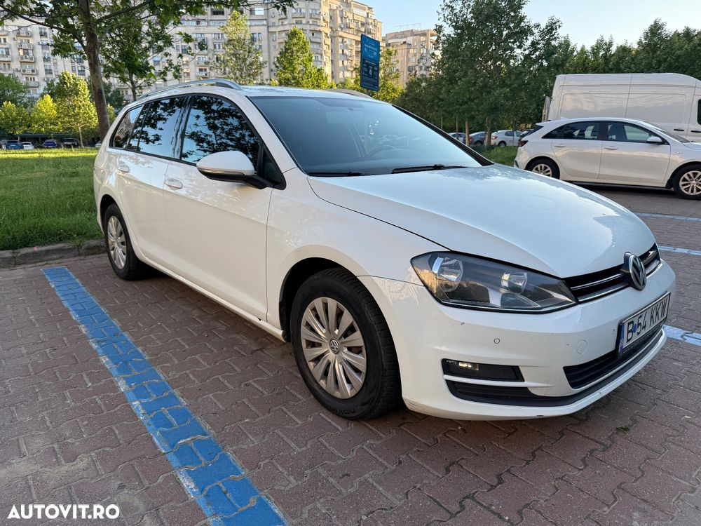 Volkswagen Golf - 9
