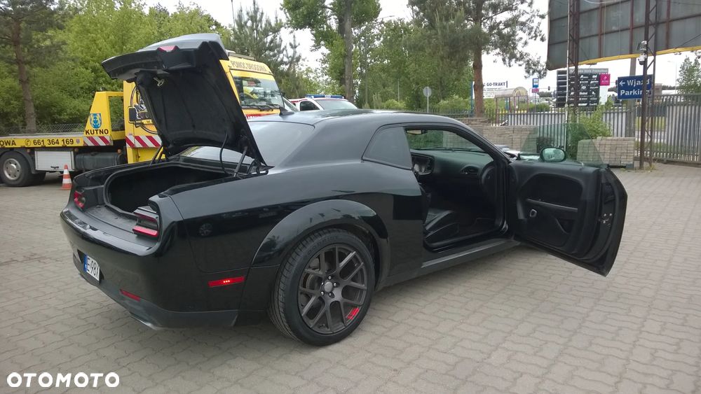 Dodge Challenger Automatik R/T Plus Shaker - 18