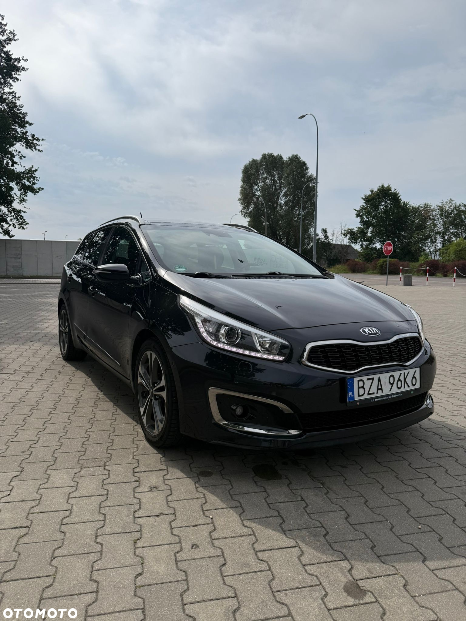 Kia Ceed Cee'd 1.6 CRDi L Business Line - 2