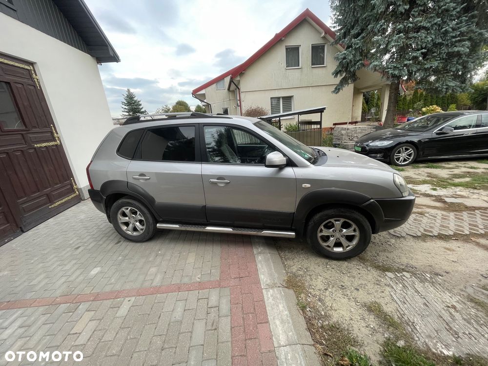 Hyundai Tucson 2005 photo 3