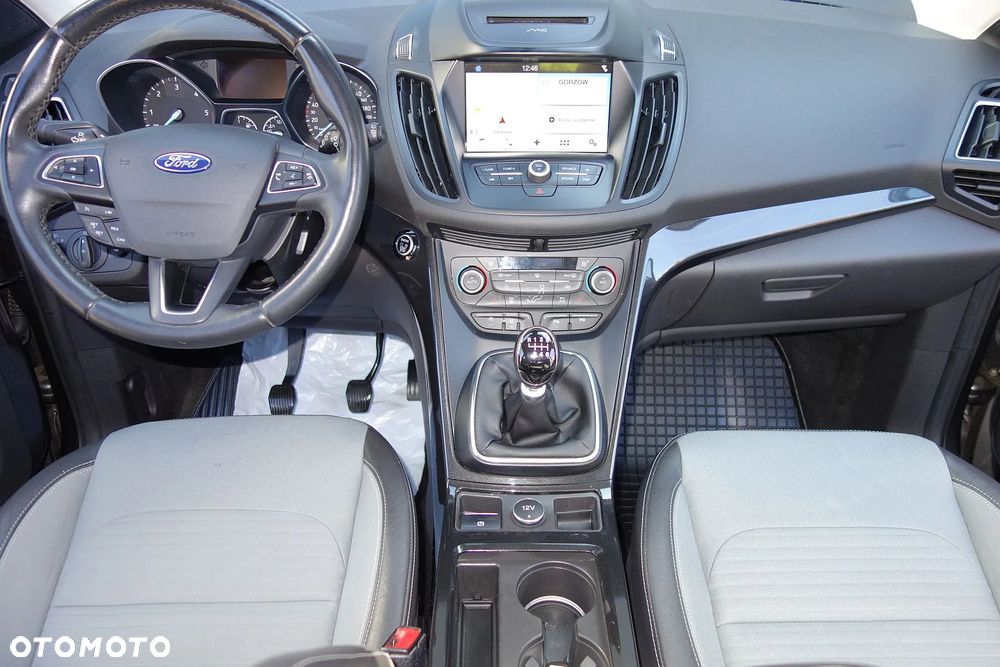 Ford Kuga 2.0 TDCi 4x4 Titanium - 3