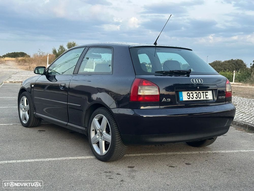 Audi A3 1.9 TDI Ambiente - 5