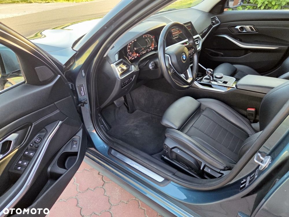 BMW Seria 3 - 14
