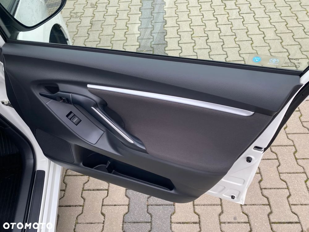Toyota Verso 1.8 5-Sitzer Executive - 35