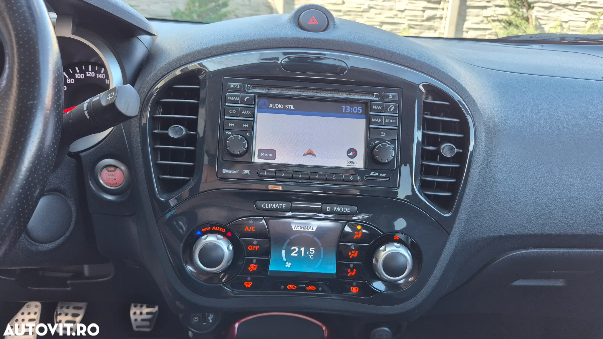 Nissan Juke 1.6L DIG-T Tekna - 25