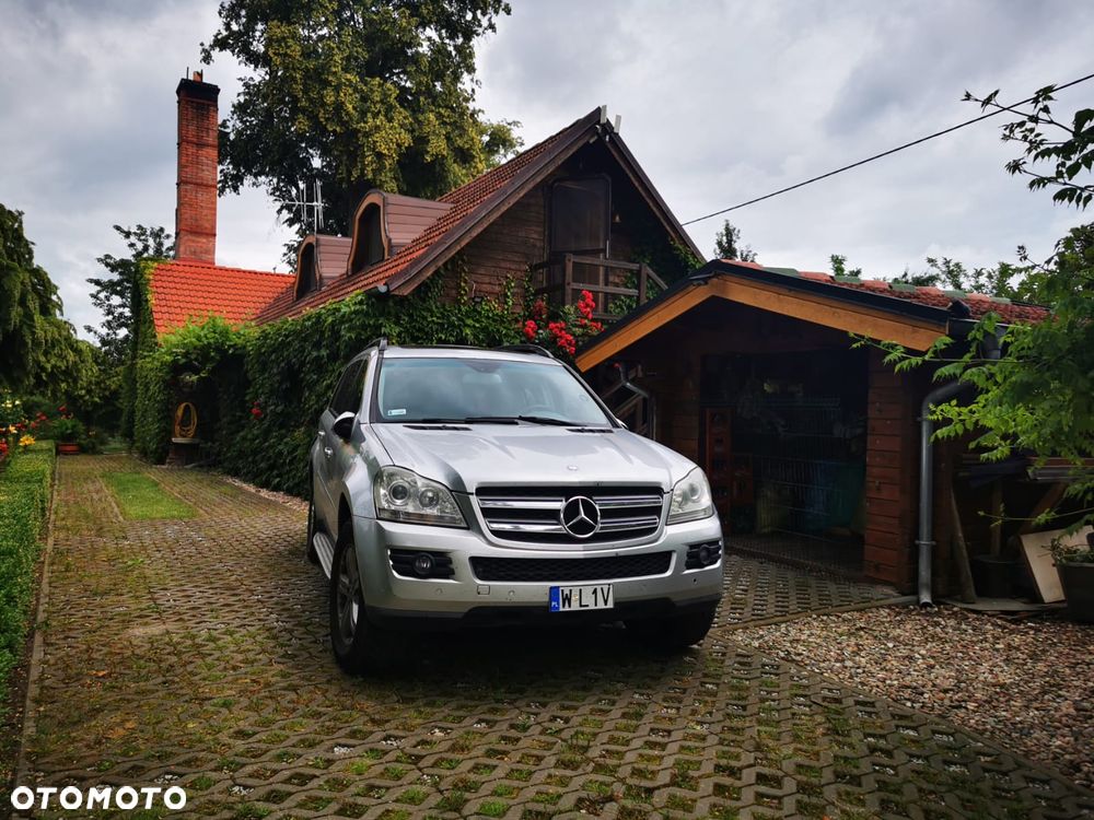 Mercedes-Benz GL 320 CDI 4Matic 7G-TRONIC - 33