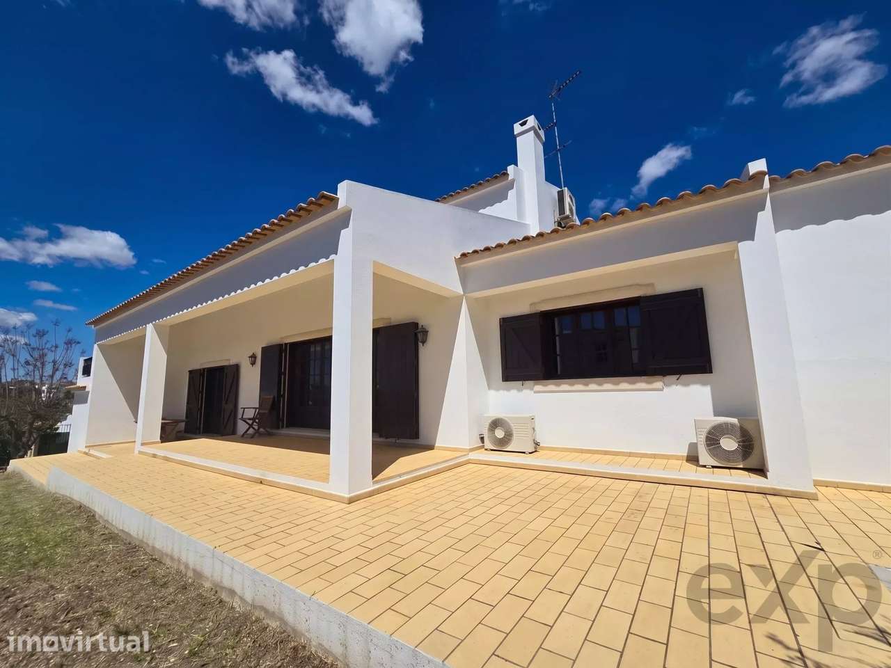 Moradia com Vista Panorâmica e Elevado Potencial em Tavira | Algarve - Grande imagem: 4/27