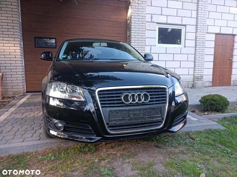 Audi A3 Sportback 1.6 TDI DPF Ambiente - 4