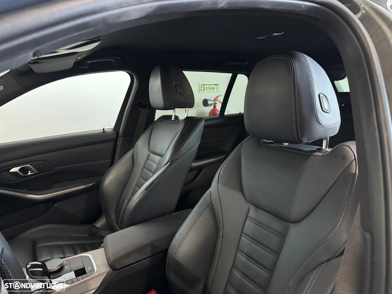 BMW 330 e Touring Pack M Auto - 20