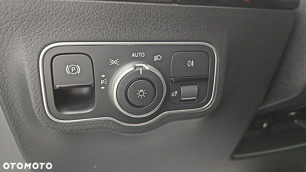 Mercedes-Benz EQA 250 66.5kWh AMG Line - 17