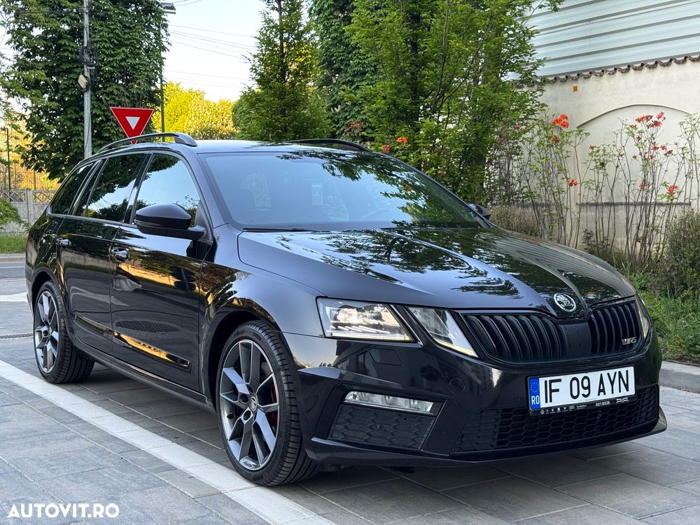 Skoda Octavia 2.0 TDI 4X4 DSG RS - 1