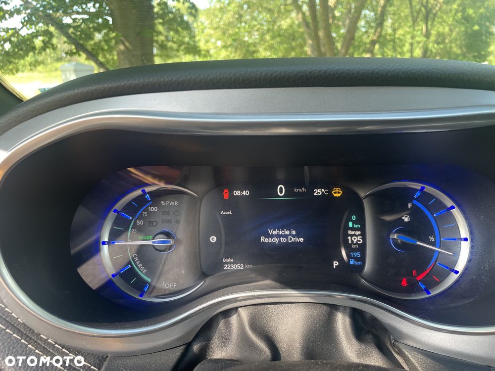Chrysler Pacifica - 6