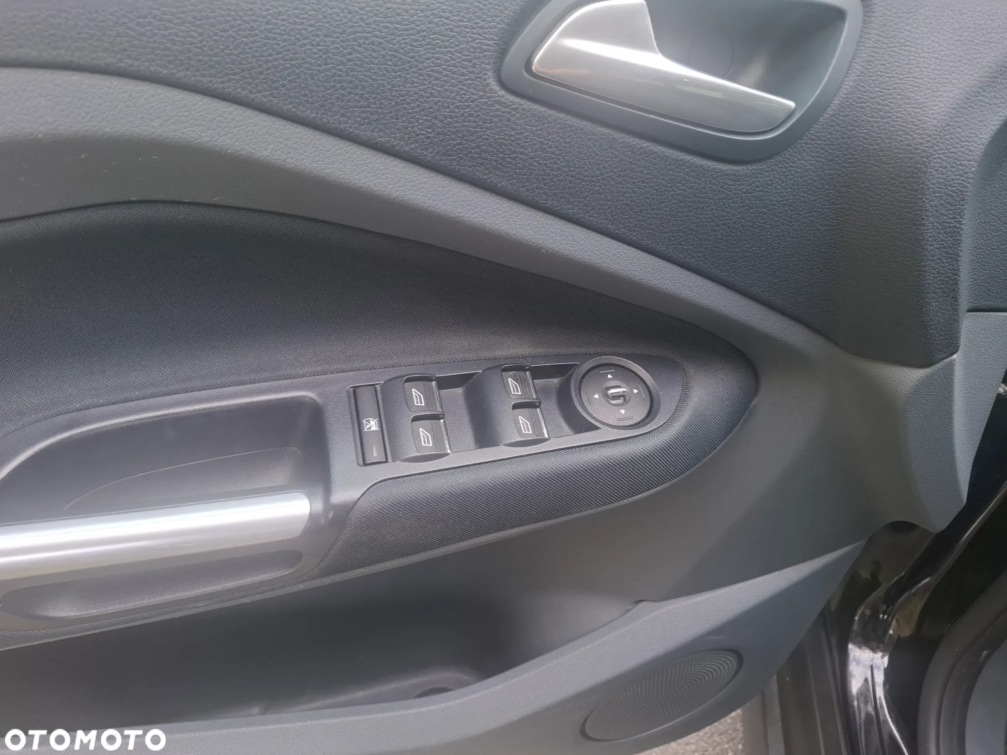 Ford C-MAX 1.6 Ti-VCT Ambiente - 18
