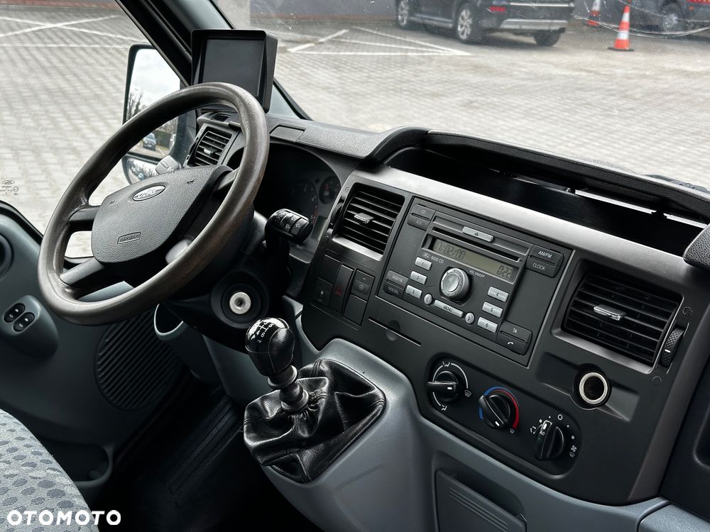 Ford Transit - 5