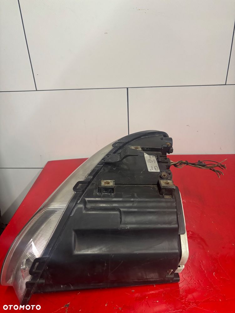 CHRYSLER VOYAGER IV 4 LAMPA PRAWY PRZOD PRZEDNIA - 4