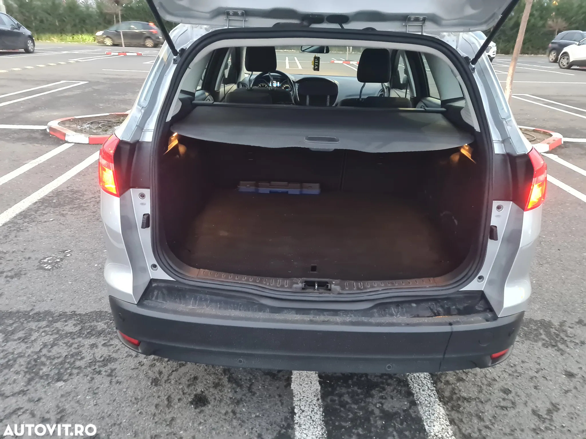 Ford Focus Turnier 1.5 EcoBlue Start-Stopp-System Aut. ACTIVE VIGNALE - 5