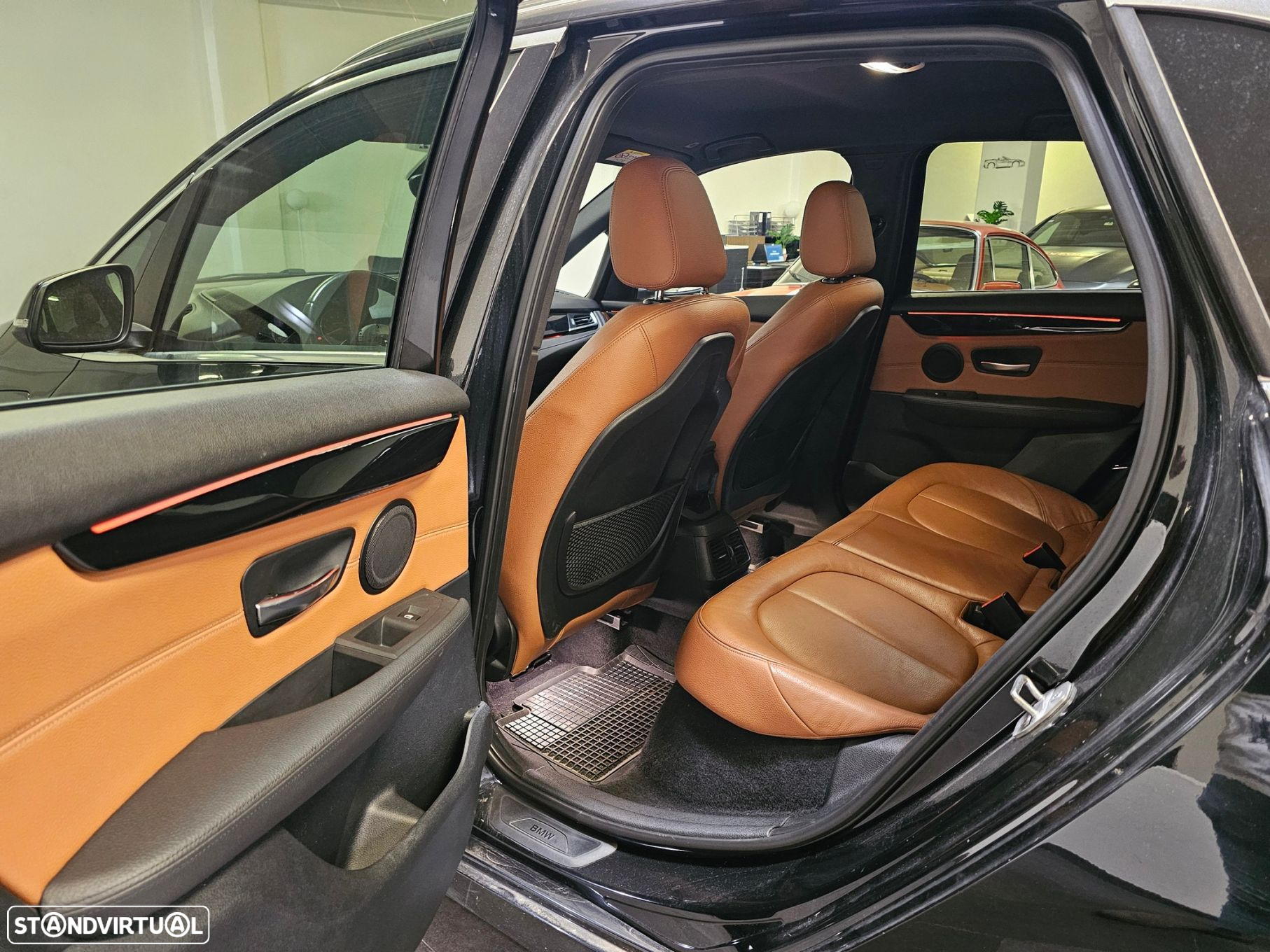 BMW 225xe Active Tourer Line Luxury - 11