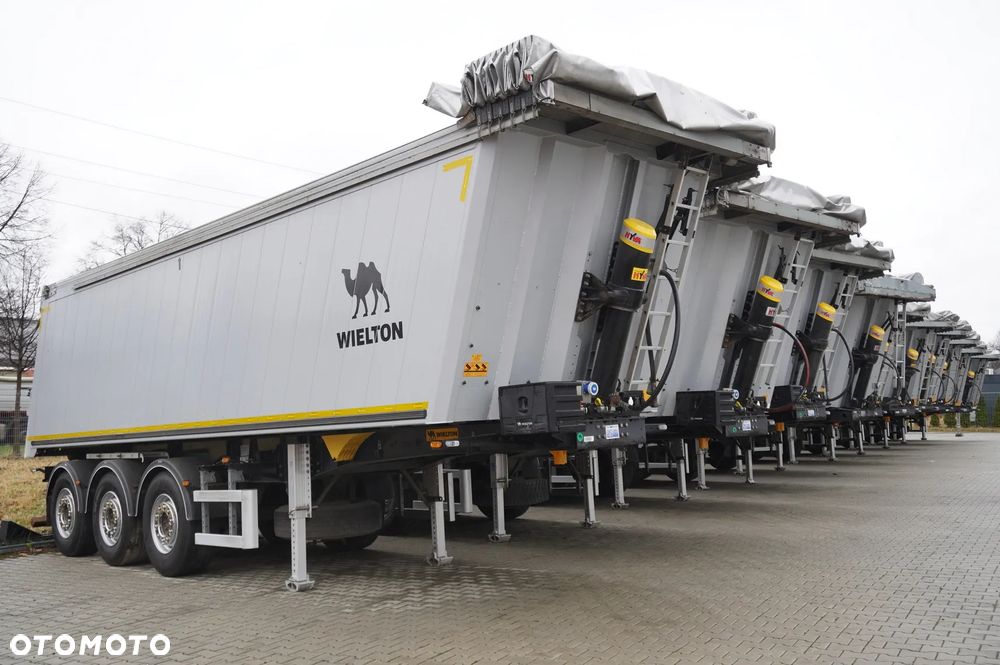 Wielton NW-3 / waga 6,2 t / poj. 38m3 / elek. dach / Teflon / 30 naczep r.2024_242568 - 2