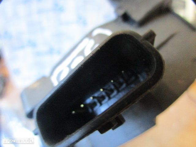 Pedal 180020022R RENAULT MEGANE 3 PHASE 1  2010 1.5DCI 110CV 5P PRETO RENAULT MEGANE 3 2009 1.5DCI 85CV 5P PRETO RENAULT MEGANE 3 2012 1.5DCI 110CV 5P CINZA - 6